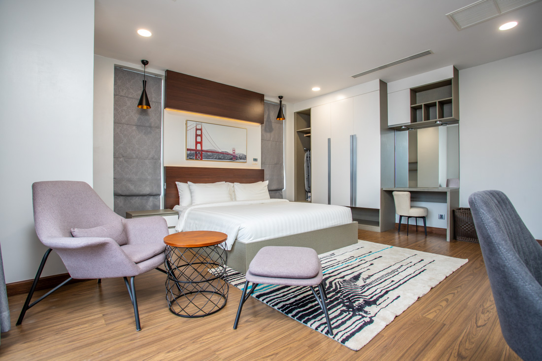 2 Bedroom Services Apartment For Rent - BKK 2, Phnom Penh-7
