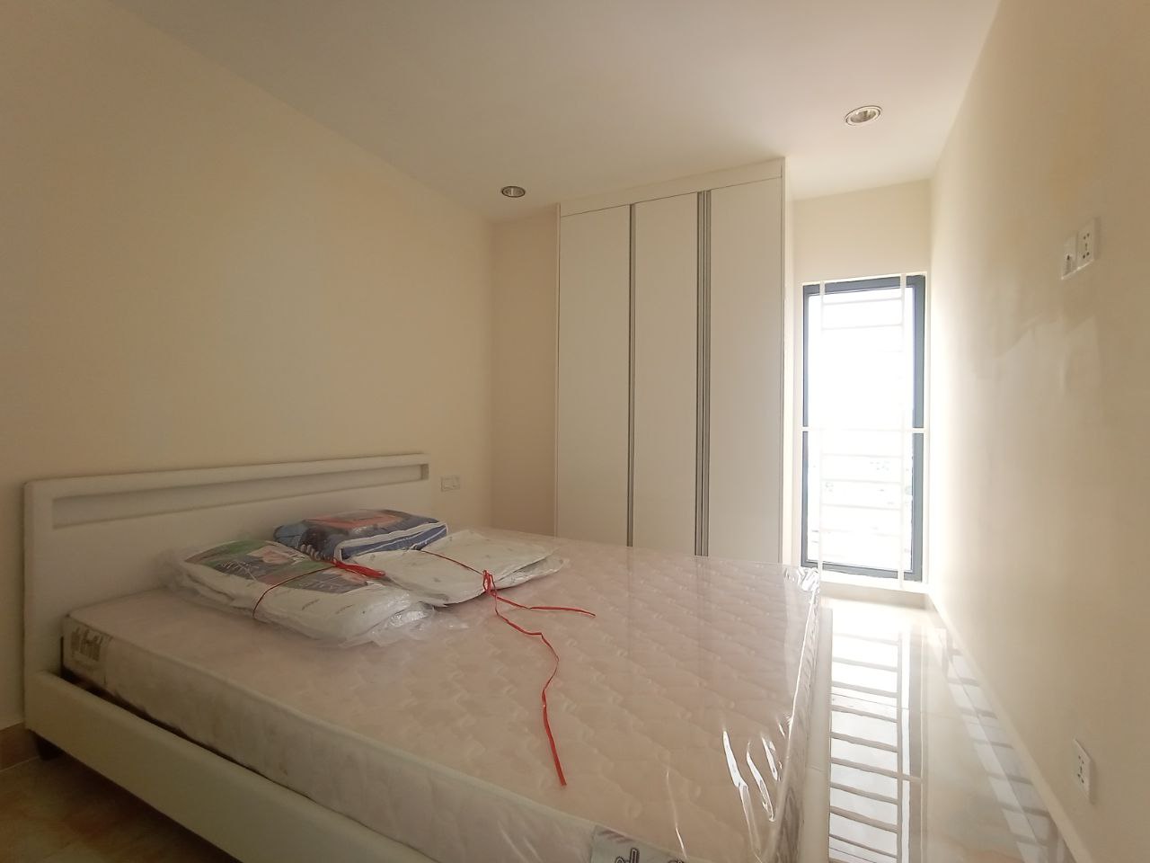 2 Bedroom Apartment For Rent - Toul Kork-5