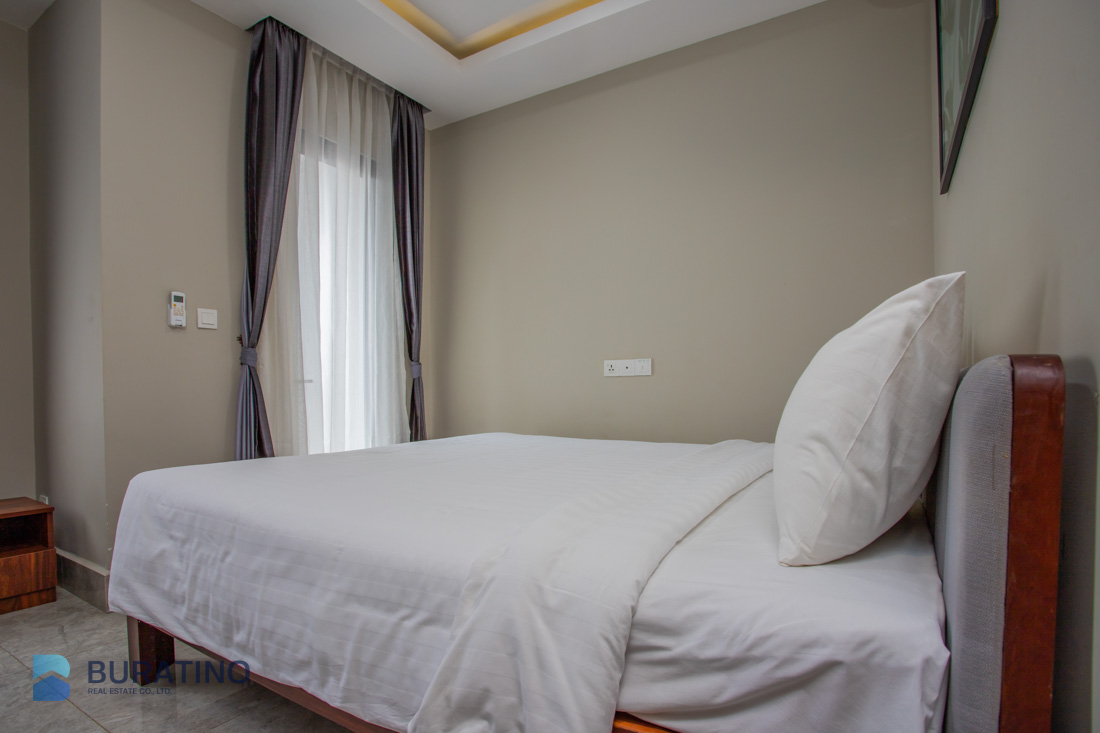3 Bedroom Services Apartment For Rent - BKK 2, Phnom Penh-7