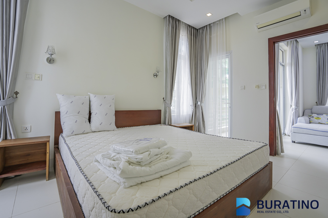 1 Bedroom Apartment For Rent - Tonle Bassac - Chamkamorn-0
